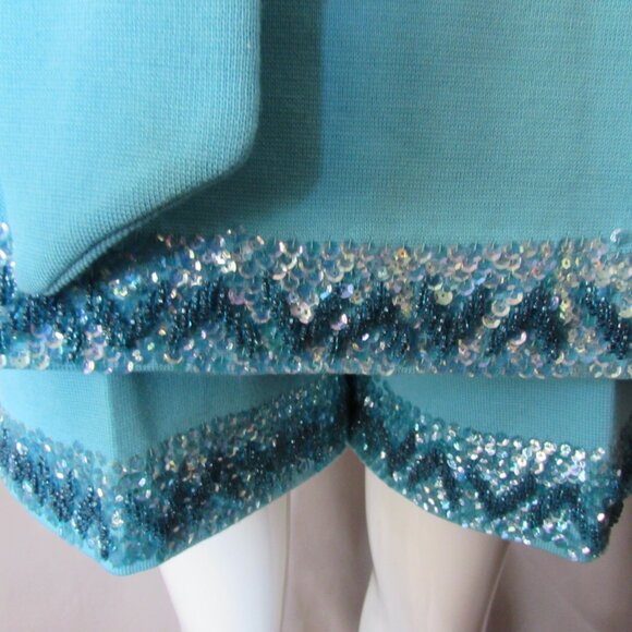 Amazing Turquoise Knit Tunic & Shorts Sequin Trim 1970 Era - Picture 6 of 14